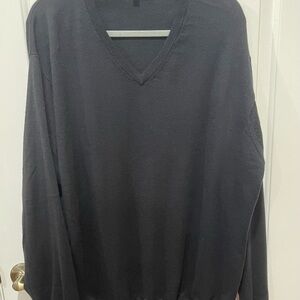 Peter Millar Black V-Neck Sweater Classic Knit